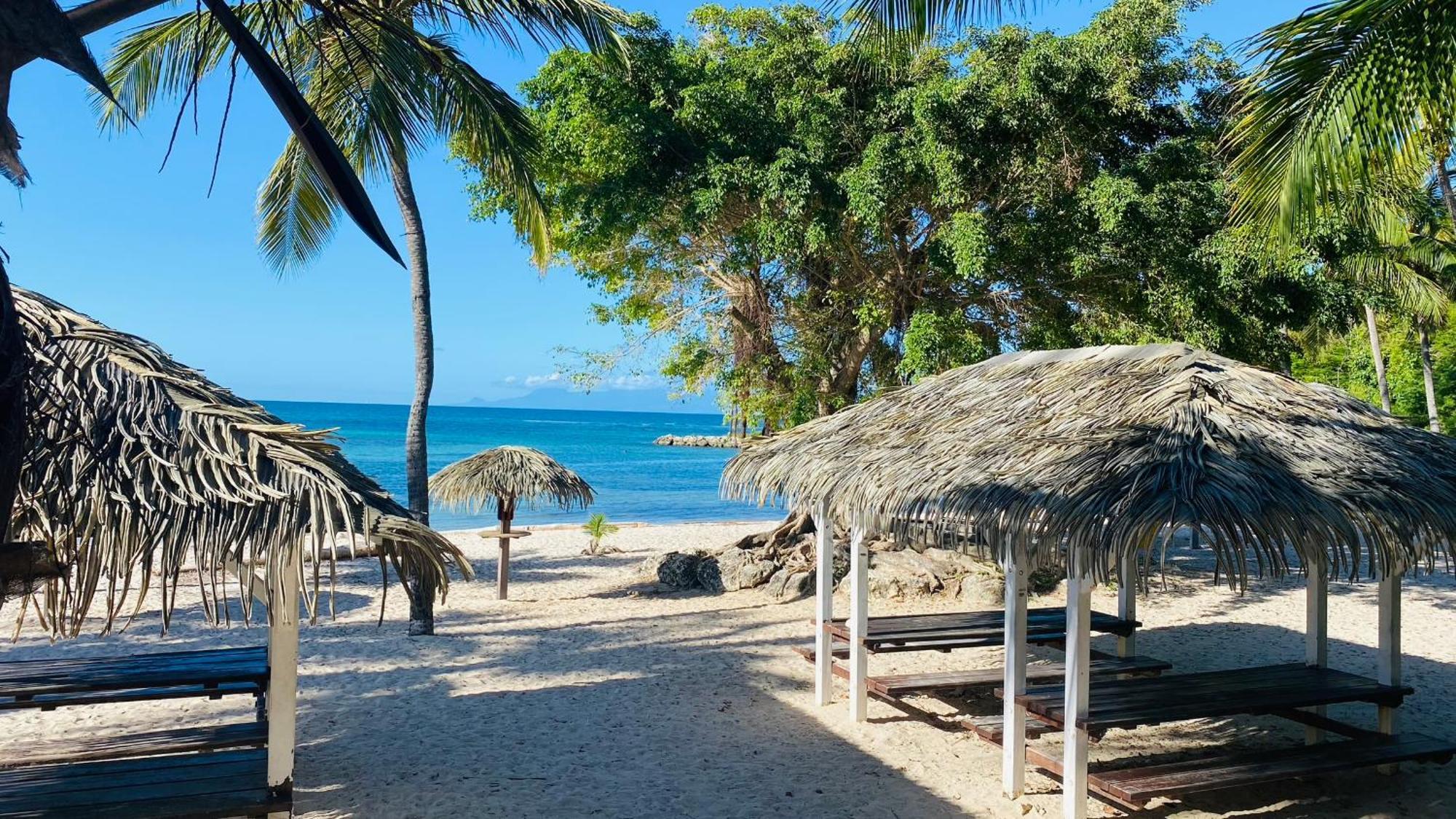 Brin D'Ile Anse Des Rochers Vue Mer A 50 M De La Plage Et Piscine Saint-Francois  Exteriér fotografie