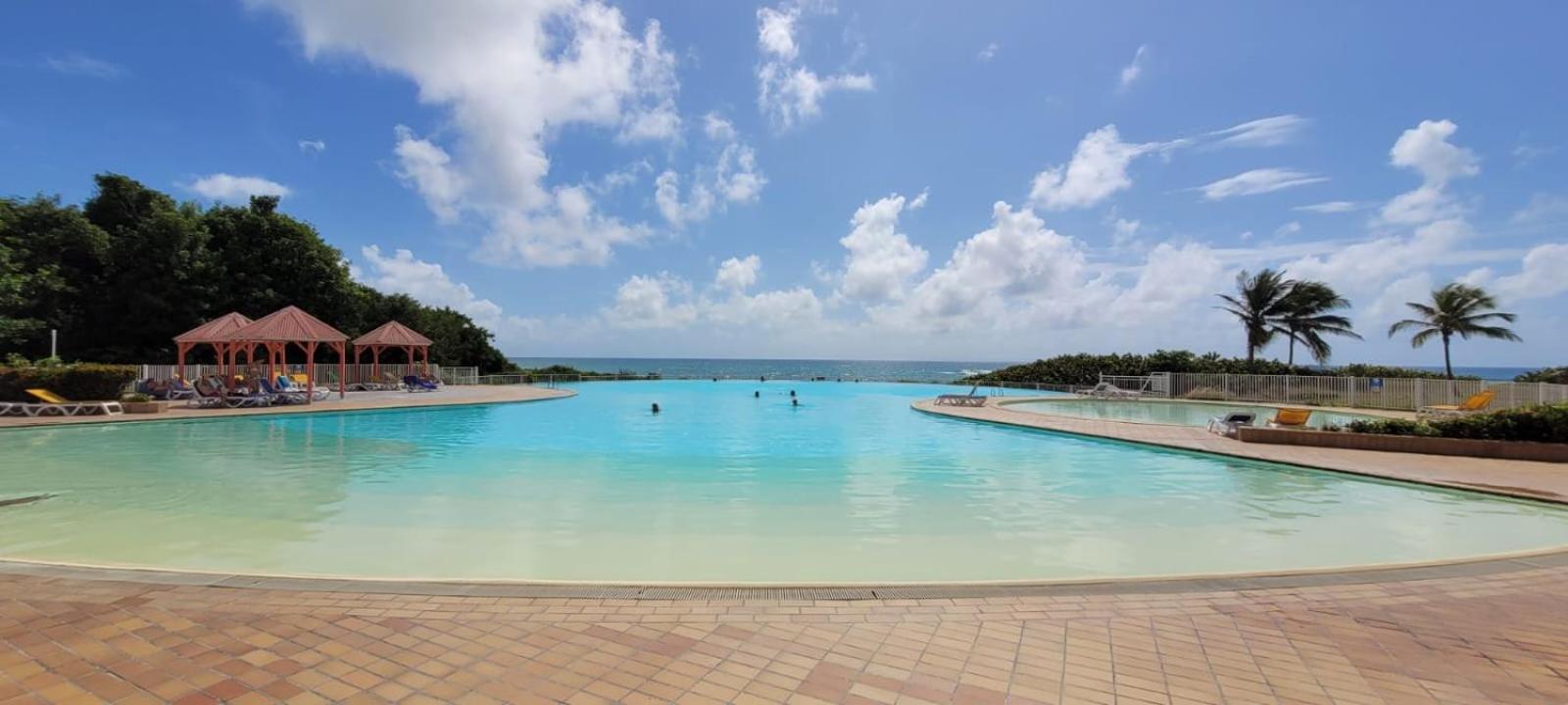 Brin D'Ile Anse Des Rochers Vue Mer A 50 M De La Plage Et Piscine Saint-Francois  Exteriér fotografie